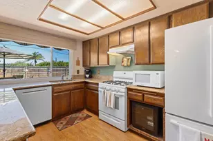 538 Shadow Hills Dr, San Marcos, CA 92069 - Photo 13