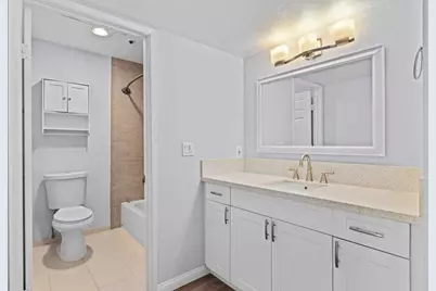 1830 Thomas Avenue #2F, San Diego, CA 92109 - Photo 13