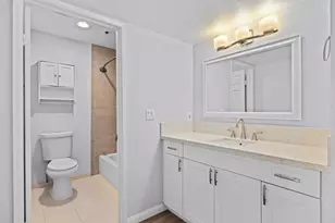 1830 Thomas Ave, San Diego, CA 92109 - Photo 13