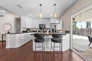 1091 Nightingale Pl, Escondido, CA 92027 - Photo 3