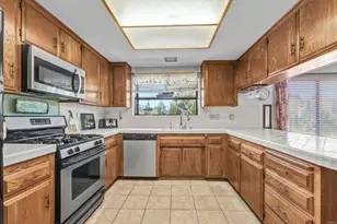 1154 Monte Vista Dr, Vista, CA 92084 - Photo 9