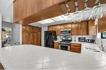 1154 Monte Vista Dr, Vista, CA 92084 - Photo 11