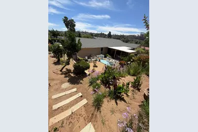 1154 Monte Vista Dr, Vista, CA 92084 - Photo 7