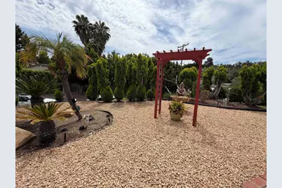 1154 Monte Vista Dr, Vista, CA 92084 - Photo 3
