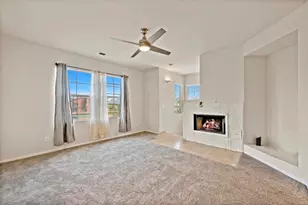 4450 Brisbane Way, Oceanside, CA 92058 - Photo 9
