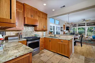 2436 Fallbrook Pl, Escondido, CA 92027 - Photo 17