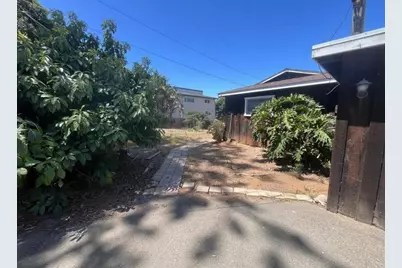 1501 Laurel Road, Oceanside, CA 92054 - Photo 7