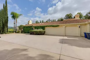 7263 Via Mariposa Sur, Bonsall, CA 92003 - Photo 7