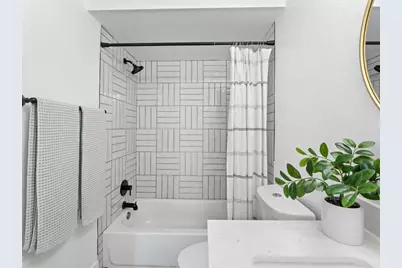 2479 Caminito Ocean, Cardiff by the Sea, CA 92007 - Photo 15