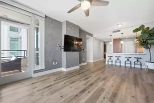 325 7th Ave, San Diego, CA 92101 - Photo 7
