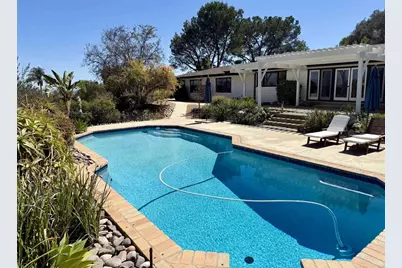 1097 Camino Alisos, Fallbrook, CA 92028 - Photo 11