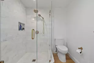 7057 Estrella De Mar Rd, Carlsbad, CA 92009 - Photo 17
