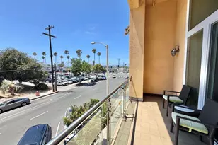 550 Seagaze Dr, Oceanside, CA 92054 - Photo 15