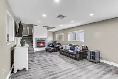 819 Iris Avenue, Imperial Beach, CA 91932 - Photo 13