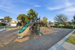 879 English Holly Ln, San Marcos, CA 92078 - Photo 31