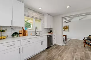 4410 Carib Ct, San Diego, CA 92117 - Photo 9