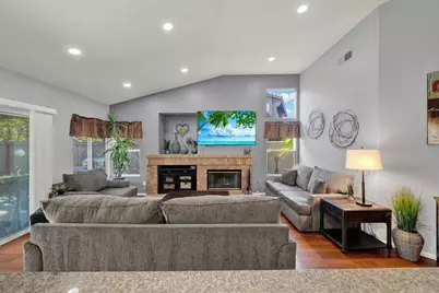 4976 Skyhawk Way, Oceanside, CA 92056 - Photo 25