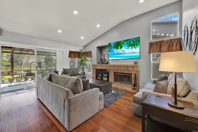 4976 Skyhawk Way, Oceanside, CA 92056 - Photo 19
