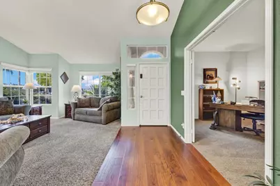 4976 Skyhawk Way, Oceanside, CA 92056 - Photo 9