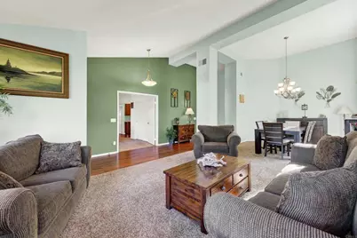 4976 Skyhawk Way, Oceanside, CA 92056 - Photo 9
