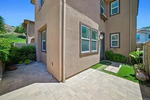 2487 Ascending Oaks Ln, Simi Valley, CA 93063 - Photo 35