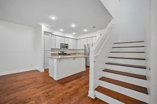2487 Ascending Oaks Ln, Simi Valley, CA 93063 - Photo 9