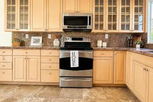 29118 Laurel Valley Dr, Vista, CA 92084 - Photo 9