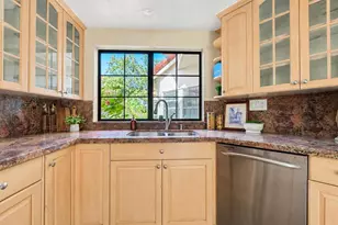 29118 Laurel Valley Dr, Vista, CA 92084 - Photo 11