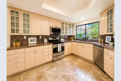 29118 Laurel Valley Dr, Vista, CA 92084 - Photo 9