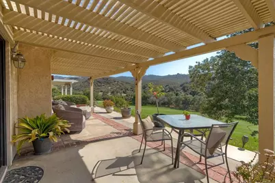 29118 Laurel Valley Dr, Vista, CA 92084 - Photo 33
