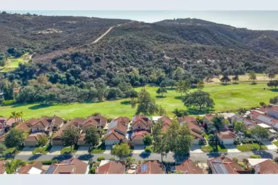 29118 Laurel Valley Dr, Vista, CA 92084 - Photo 45