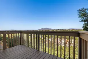 575 Otay Lakes Rd, Chula Vista, CA 91913 - Photo 17