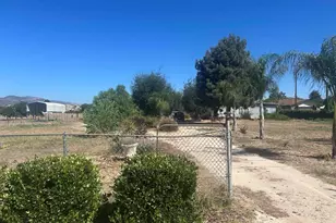 41885 Lemon St, Murrieta, CA 92562 - Photo 1