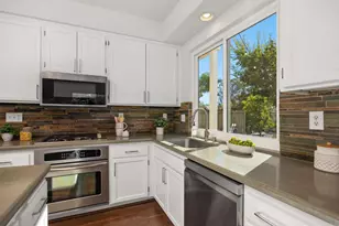 11488 Village Ridge Rd, San Diego, CA 92131 - Photo 9