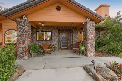 19079 Paradise Mountain Road, Valley Center, CA 92082 - Photo 5
