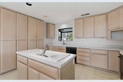 8463 Paseo Del Ocaso, La Jolla, CA 92037 - Photo 25