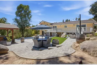 10629 Meadow Glen Way E, Escondido, CA 92026 - Photo 21