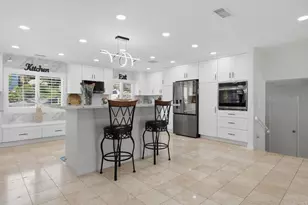 10629 Meadow Glen Way E, Escondido, CA 92026 - Photo 11