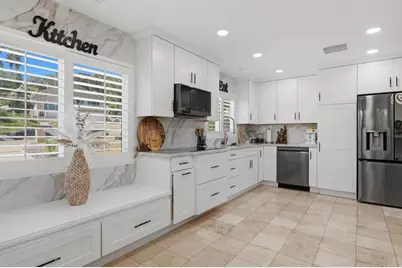 10629 Meadow Glen Way E, Escondido, CA 92026 - Photo 13