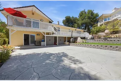 10629 Meadow Glen Way E, Escondido, CA 92026 - Photo 23