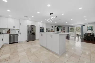 10629 Meadow Glen Way E, Escondido, CA 92026 - Photo 3