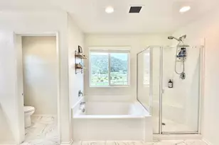 35646 Asturian Wy, Fallbrook, CA 92028 - Photo 11