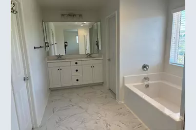 35646 Asturian Way, Fallbrook, CA 92028 - Photo 13