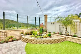 35646 Asturian Wy, Fallbrook, CA 92028 - Photo 27