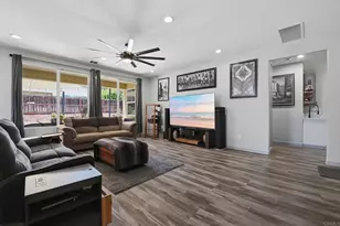 27477 Finale Ct, Menifee, CA 92584 - Photo 11