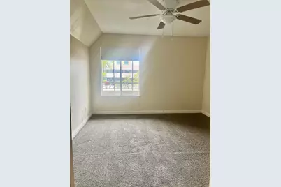 8889 Caminito Plaza Centro #7206, San Diego, CA 92122 - Photo 9