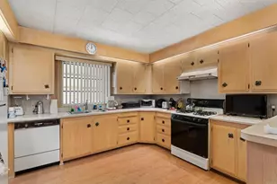 8901 Eton Ave, Canoga Park, CA 91304 - Photo 9