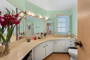 8901 Eton Ave, Canoga Park, CA 91304 - Photo 15