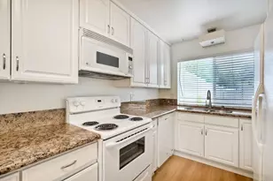 17346 Ruette Abeto, San Diego, CA 92127 - Photo 13