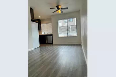 955 Postal Way #27, Vista, CA 92083 - Photo 5